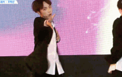 학년이가 찍은 뮤비를 꼭보고죽어야지