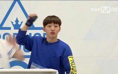 얘들아ㅋㅋㅋ우리 윤지성 까는글있으면