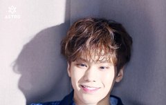 아스트로 팬있니....ㅠ