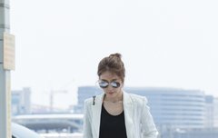 유인나 오늘자 공항패션