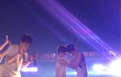 ㅊㅂ)이거 모냐.....