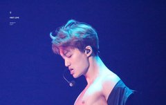 종인이 복근 세계 최고다ㅠㅠ