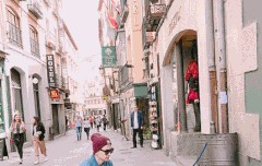 효기 스페인에서 굉장히 즐거워보인다