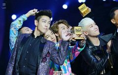 얘들아 우리 힘내자