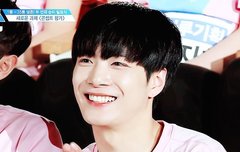 부기생일이라고 해서 축하하러 왔어