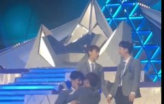 대휘는 기분 좋을때 뽀뽀를 한다