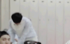 임영민ㅋㅋㅋㅋㅋ떡 챙기는거봐