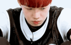 연습생 덕질하기 고되다