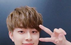 오늘 뷔앱은없었지만 그래두 사진만족