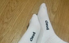 나 양말 샀는데