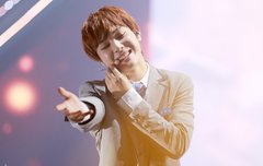 학년이 데뷔해서 콘서트할때까진 절대 못 죽어