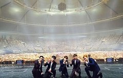 근데 우리 공식팬카페