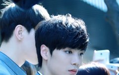 민기랑 종현이 라비오뜨라는 화장품 모델 됐다는데~