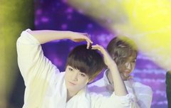 아침부터 안구정화 하세요~