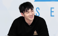 동호 웃을때 버릇