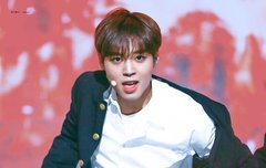 박지훈 븨앱 짤좀주셍루ㅜㅠㅜㅜ