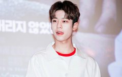 여러분!!수요일에!!