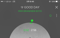 열심히 스밍돌리구 있어요 !!!!