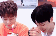 정각이 될때마다..