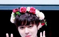 와 진짜...지후니 외모 실화냐?