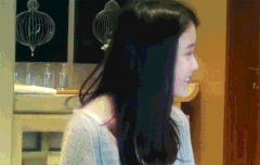 다들 자기 전에 이지금 틀고 춤추고 자