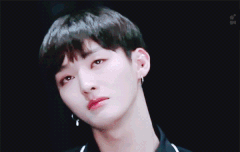 이사진 마음아파