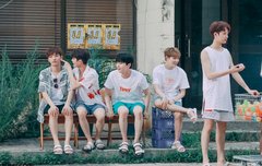 다소곳하게 앉아있는거 넘나 귀여운것