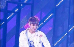 갓어글리 전신샷