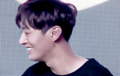 너네 지성이 낼름하는 버릇 있는거알아??