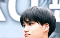 엑소 카이의 귀여움