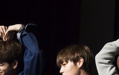 이셔츠 샀어 결국ㅋㅋㅋㅋ