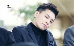 상균이는 헤어스타일마다 이미지가 완전다른거같앜ㅋㅋ