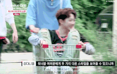 혹시 여기에 콘 티켓팅 성공한애있오?