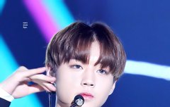 이런 분위기 사진 좀 줄 수 있어?