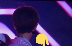 긁힌거 맞나요?