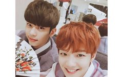 방토들아~ 팬싸있잖아