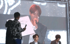 애기웃는거봐ㅠㅠㅠ