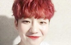 오늘 데뷔 한달째 되는날이야