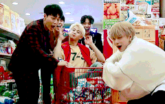 오랜만에 짤 뿌린다