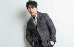 드디어 새 프로필사진!!!!!!!!글로리 충성충성