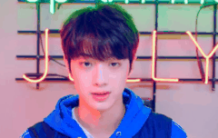 관린이 뮤비나온거 보구가 덮린이야 ㅜㅜ