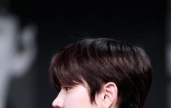 밍기 아이폰 8+, X 둘 다 받았네