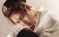 엑소 카이 엘르 화보 촬영은 레전드다