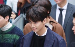 모델같은 종현이