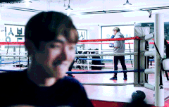 혹시 여기 타멤 머리채 잡는 사람 잇냐