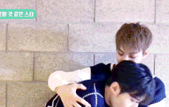 형을 오구오구하는막내