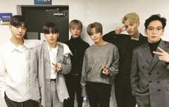 이번 컴백 무대의상