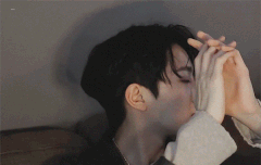 관린이 잘생긴거 세상 사람들한테 다 말하고싶다!!!!!