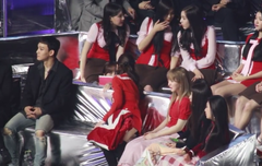 애들아 예리친목 가지고 옴~~(with김소현)