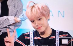 지훈이가 해달라고 했대..